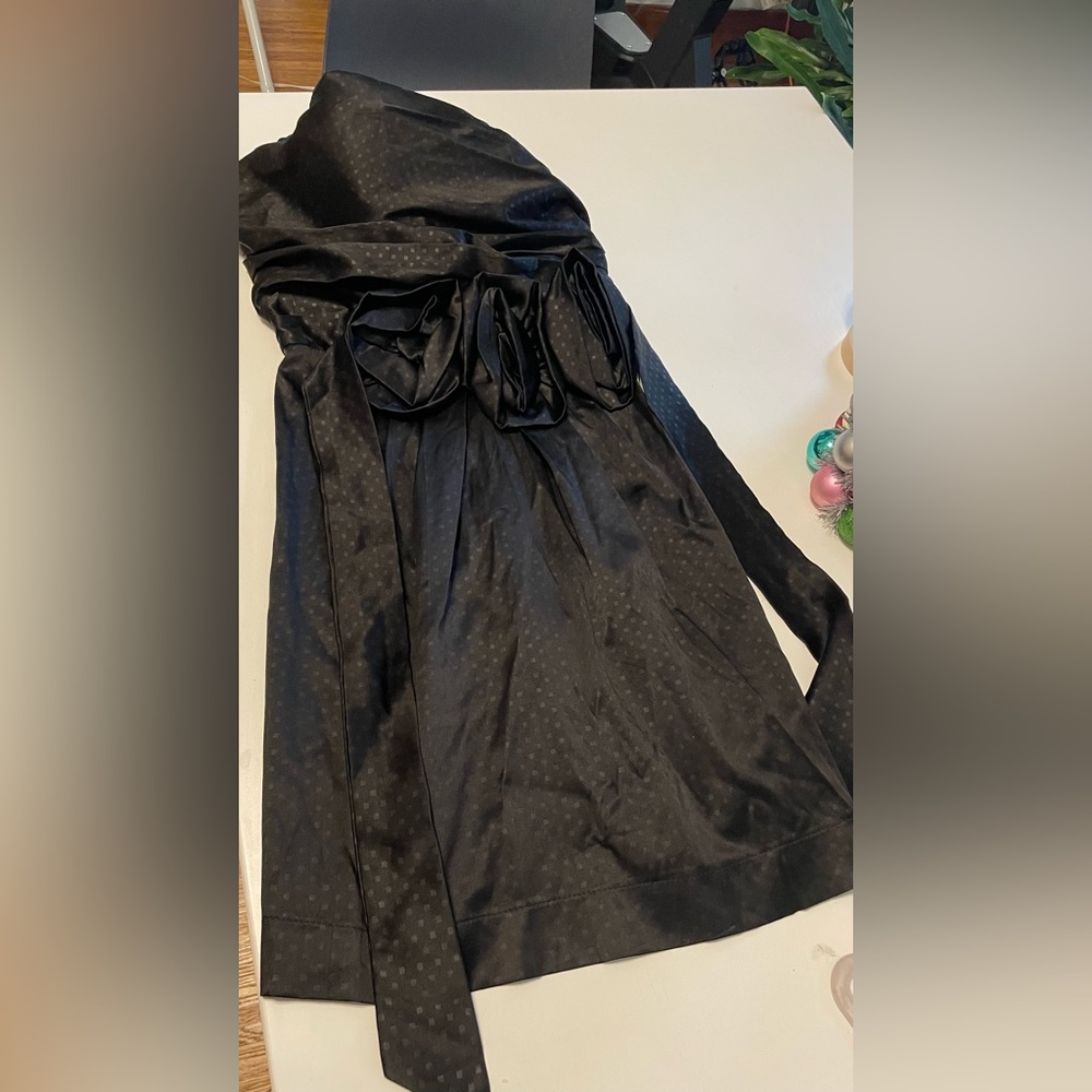 The size is large European but fit mostly small to medium